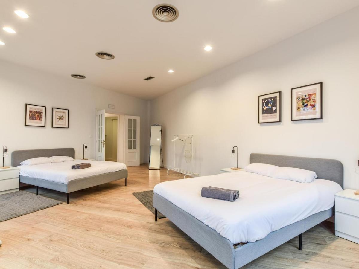 Apartamento En Plaza De Canalejas Madri Exterior foto