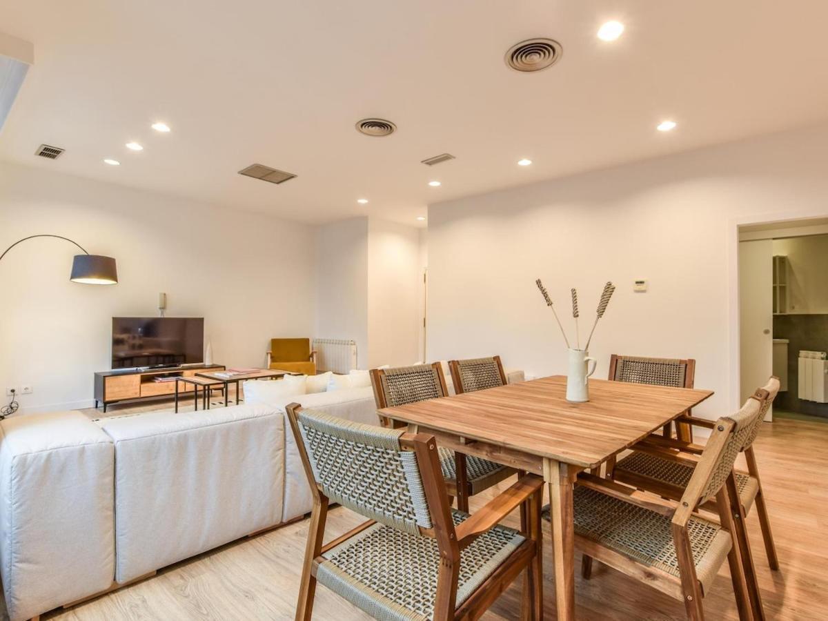 Apartamento En Plaza De Canalejas Madri Exterior foto
